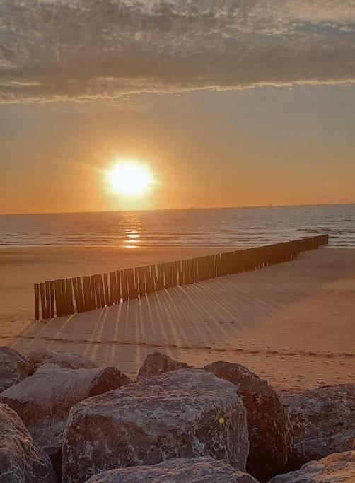 Le Clemenceau Appart-Calais Nord-Balcon-Plage Ngoại thất bức ảnh